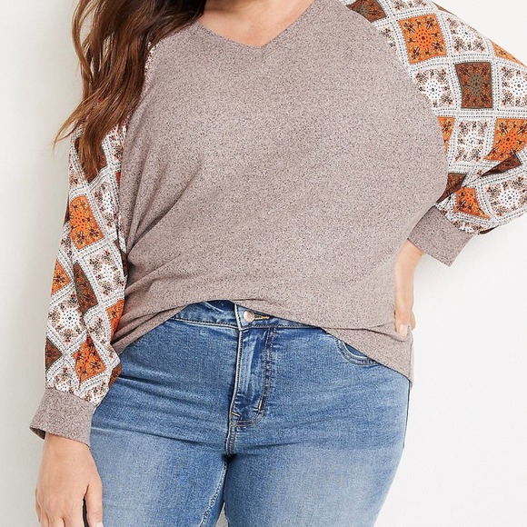 Maurices Top Womens Plus Size 3X Brown Patchwork Sleeve Blouse V-neck - Picture 1 of 10